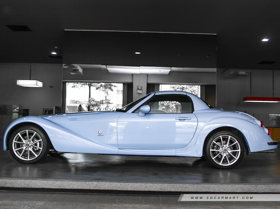 https://i.i-sgcm.com/new_cars/cars/10810/10810_g2