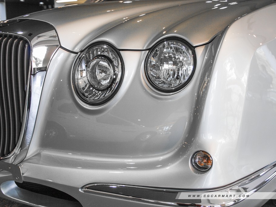 Mitsuoka Nouera 6-02 1.8 4