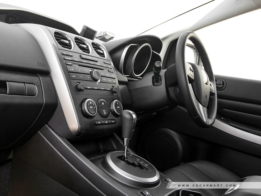 https://i.i-sgcm.com/new_cars/cars/10815/10815_g14