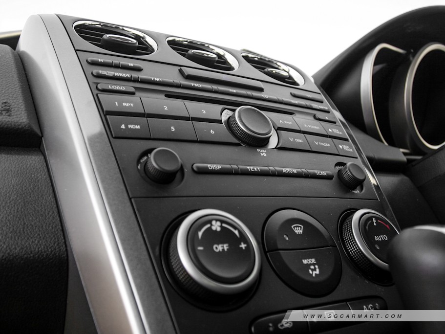 https://i.i-sgcm.com/new_cars/cars/10815/10815_g17