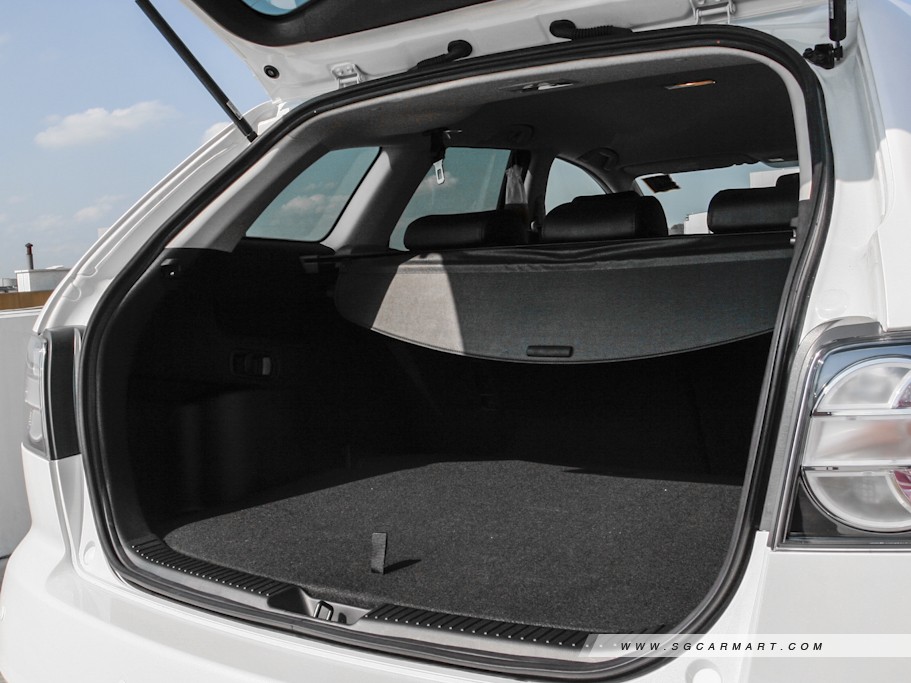 https://i.i-sgcm.com/new_cars/cars/10815/10815_g21