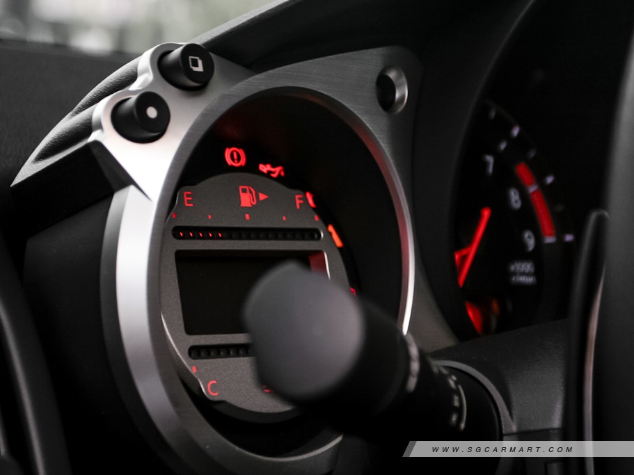 https://i.i-sgcm.com/new_cars/cars/10827/10827_g20