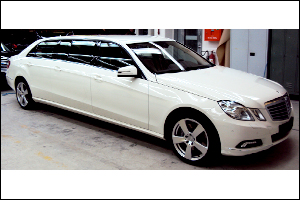 Mercedes-Benz E-Class Limousine