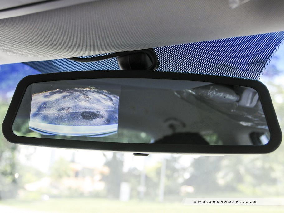 https://i.i-sgcm.com/new_cars/cars/10830/10830_g24