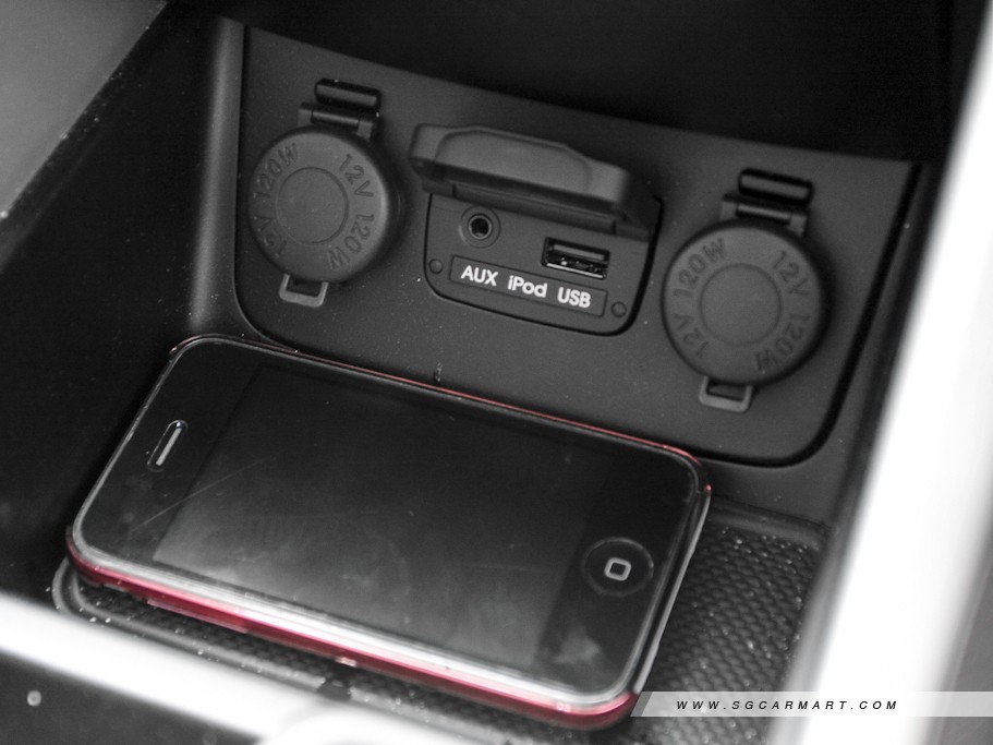 https://i.i-sgcm.com/new_cars/cars/10830/10830_g26