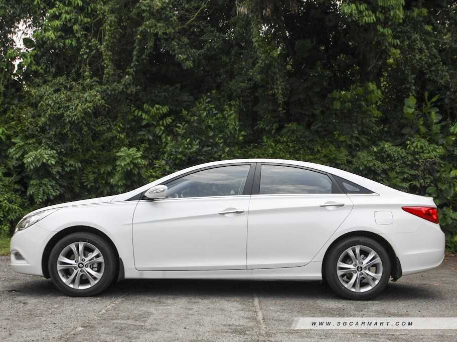 https://i.i-sgcm.com/new_cars/cars/10830/10830_g3