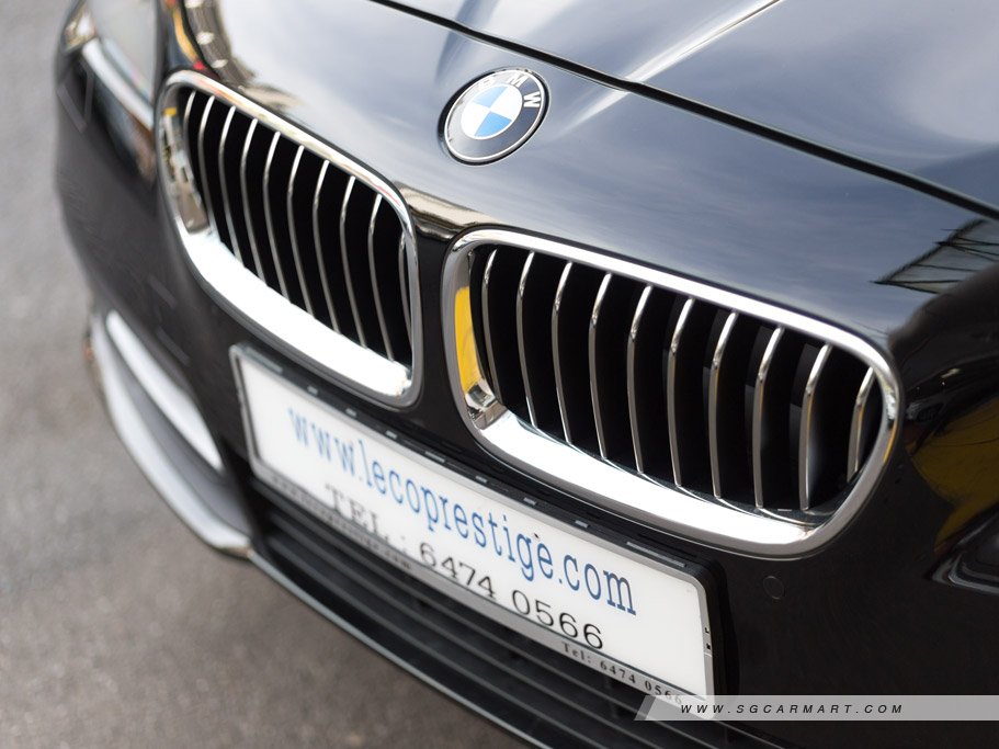 https://i.i-sgcm.com/new_cars/cars/10832/10832_g122