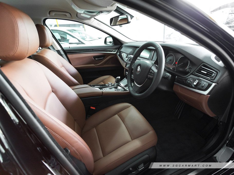 https://i.i-sgcm.com/new_cars/cars/10832/10832_g128