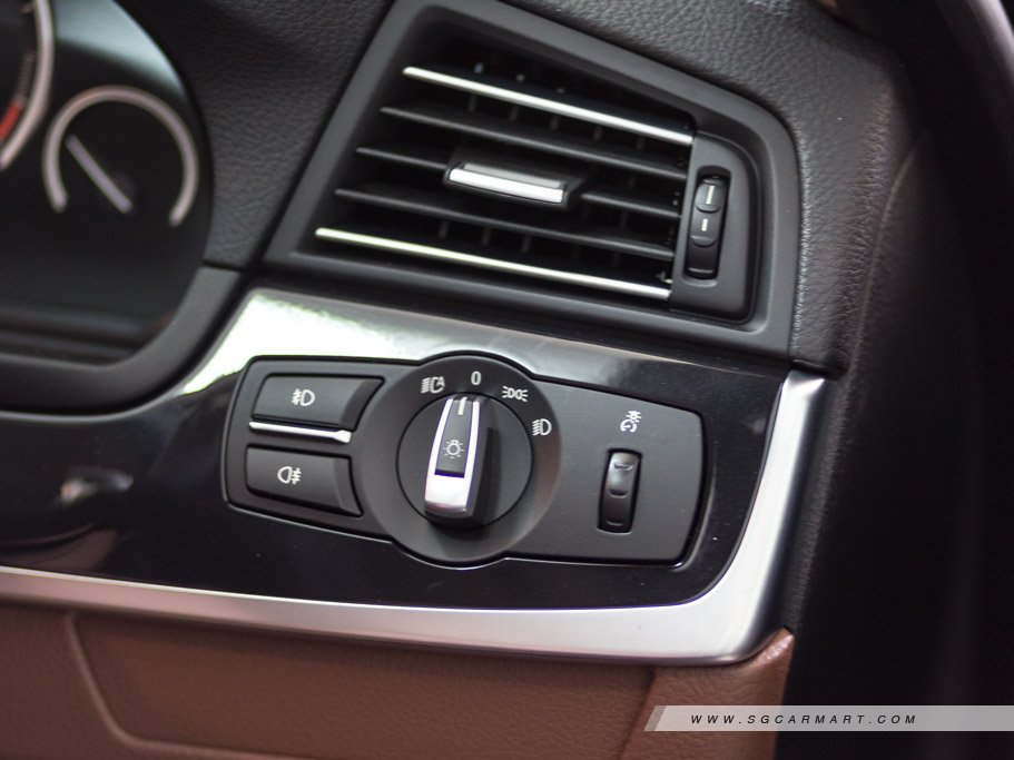 https://i.i-sgcm.com/new_cars/cars/10832/10832_g138