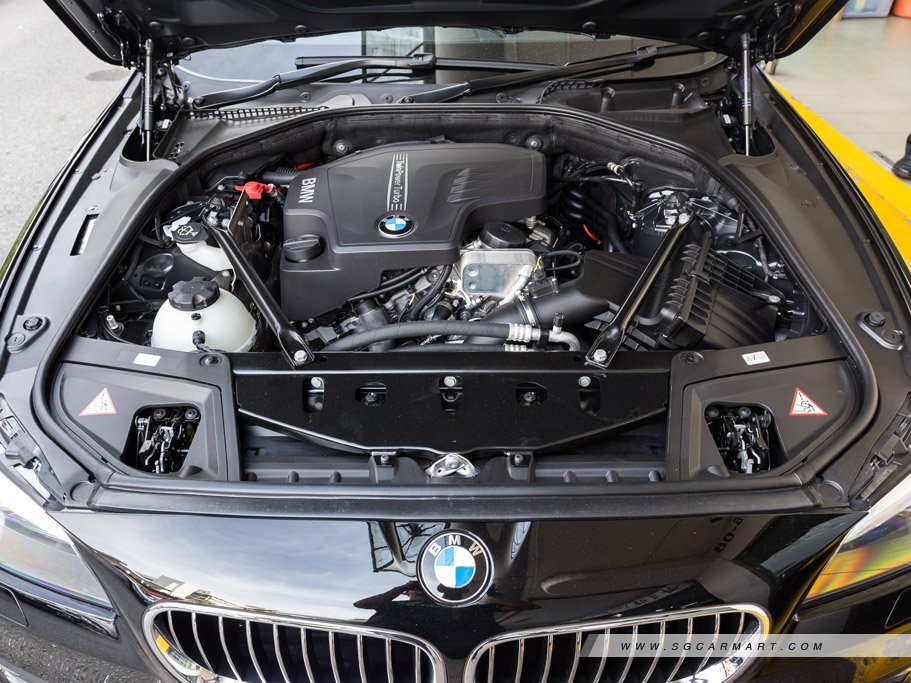 https://i.i-sgcm.com/new_cars/cars/10832/10832_g141