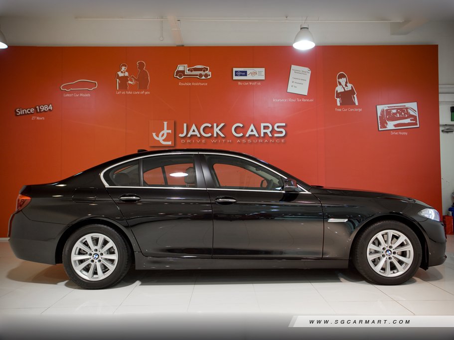 https://i.i-sgcm.com/new_cars/cars/10832/10832_g90