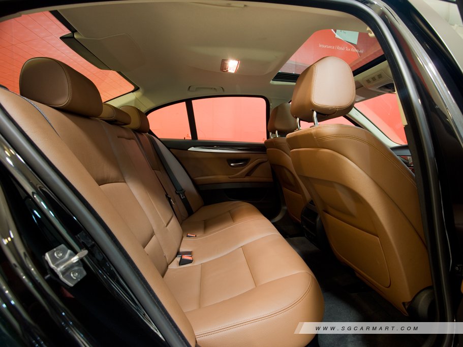https://i.i-sgcm.com/new_cars/cars/10832/10832_g98