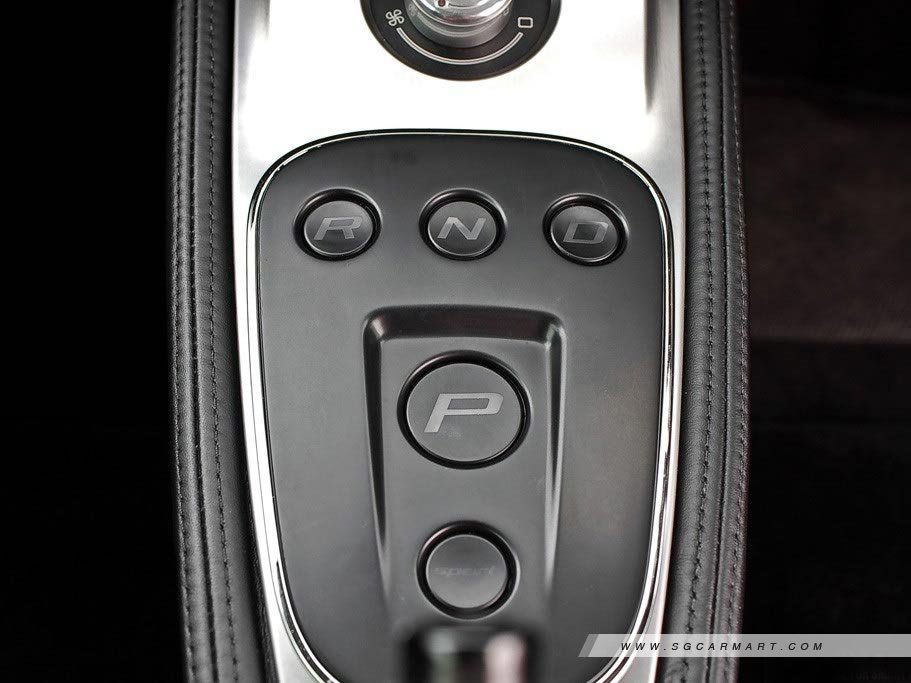 Lotus Evora 38