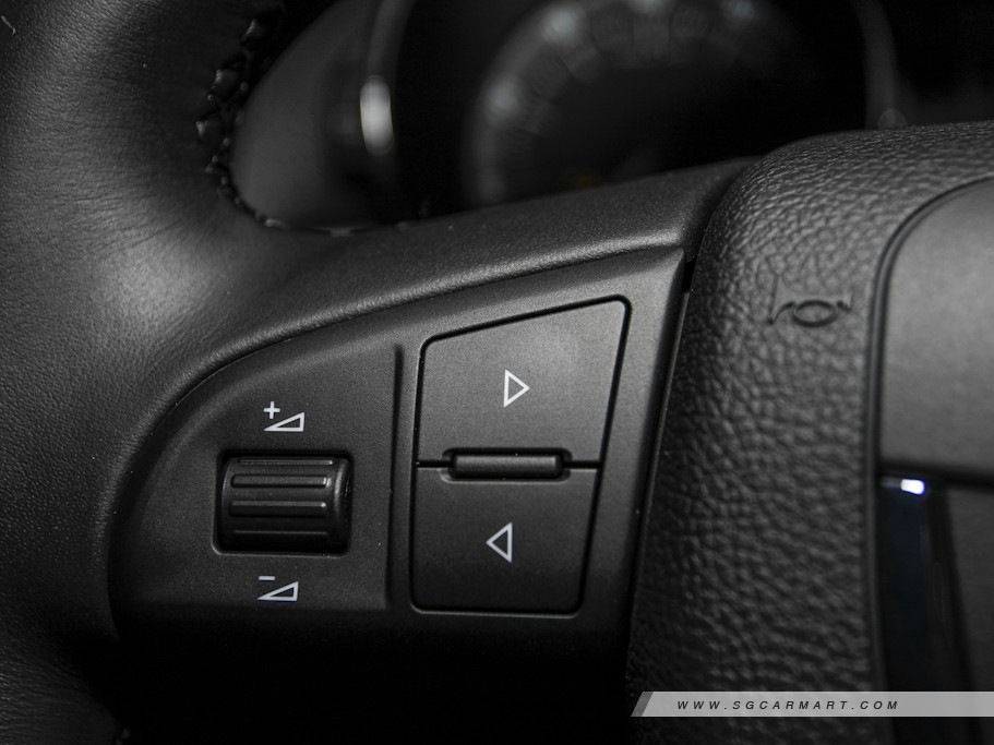 https://i.i-sgcm.com/new_cars/cars/10834/10834_g14