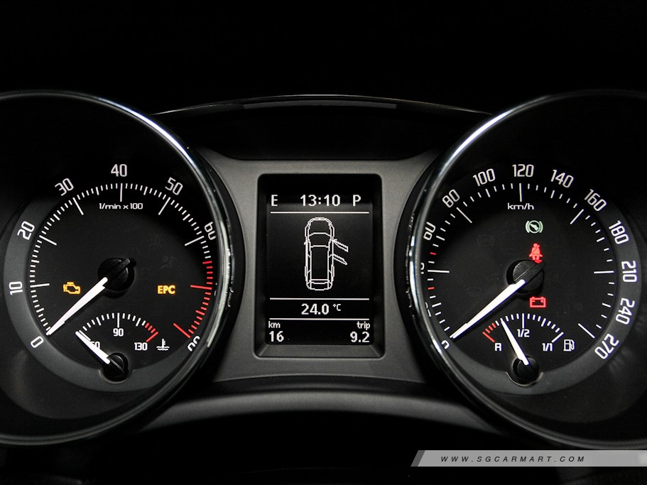 https://i.i-sgcm.com/new_cars/cars/10834/10834_g18