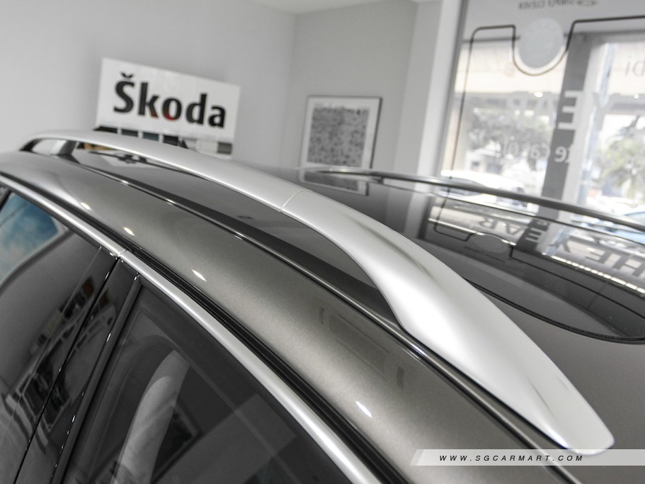 https://i.i-sgcm.com/new_cars/cars/10834/10834_g6
