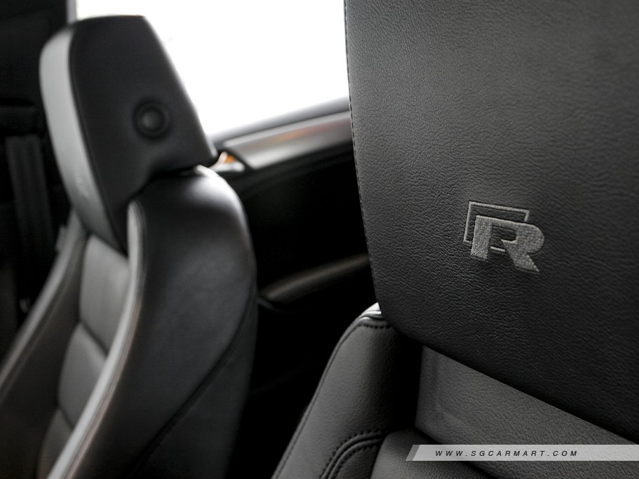 https://i.i-sgcm.com/new_cars/cars/10835/10835_g14