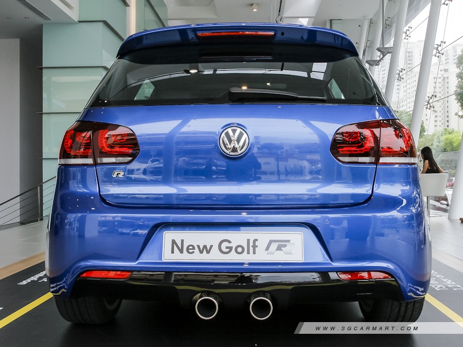 https://i.i-sgcm.com/new_cars/cars/10835/10835_g5