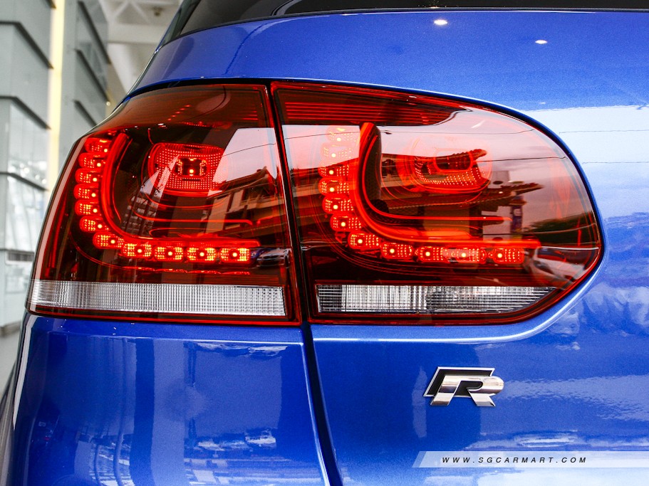 https://i.i-sgcm.com/new_cars/cars/10835/10835_g9