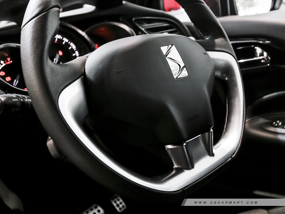 https://i.i-sgcm.com/new_cars/cars/10836/10836_g18