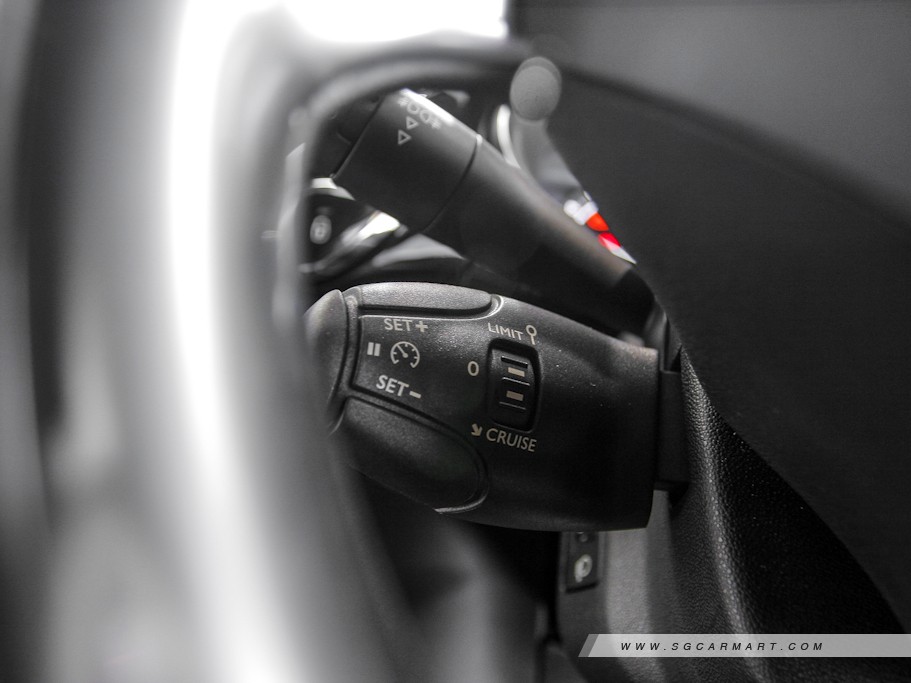 https://i.i-sgcm.com/new_cars/cars/10836/10836_g19