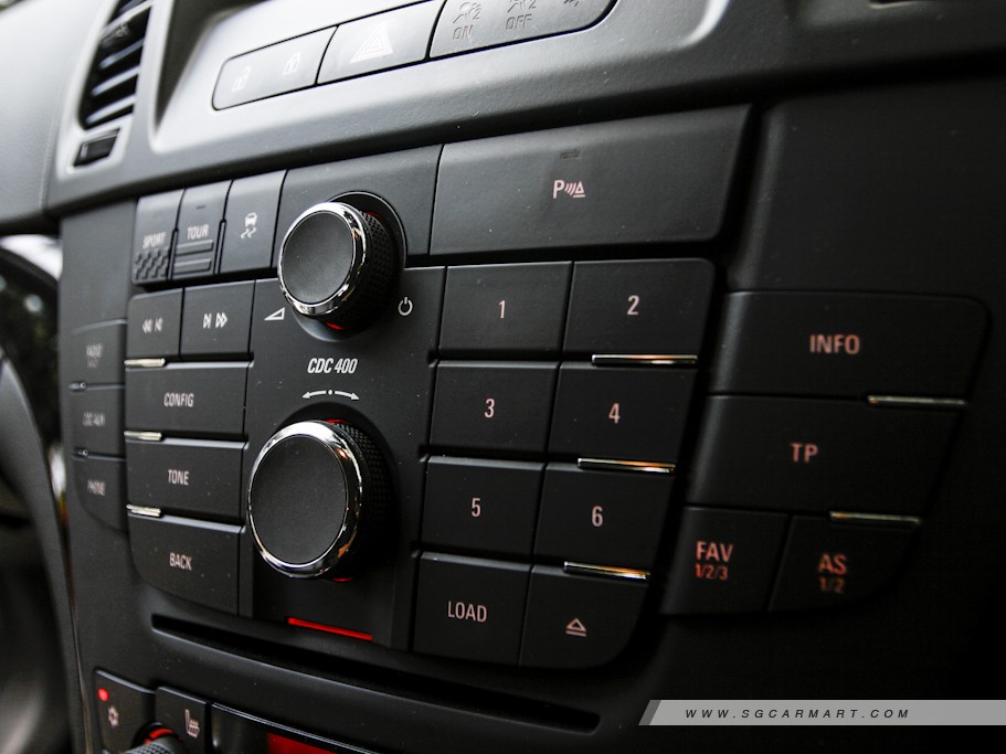 https://i.i-sgcm.com/new_cars/cars/10837/10837_g23
