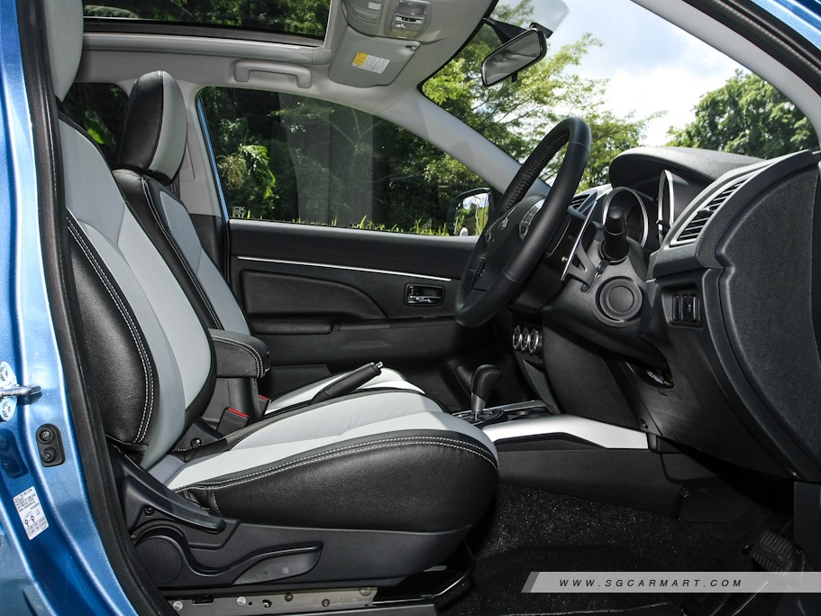 https://i.i-sgcm.com/new_cars/cars/10844/10844_g14
