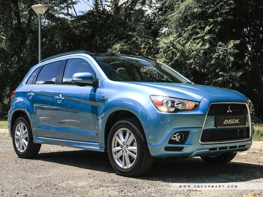 https://i.i-sgcm.com/new_cars/cars/10844/10844_g1