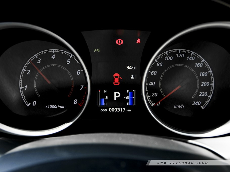 https://i.i-sgcm.com/new_cars/cars/10844/10844_g23