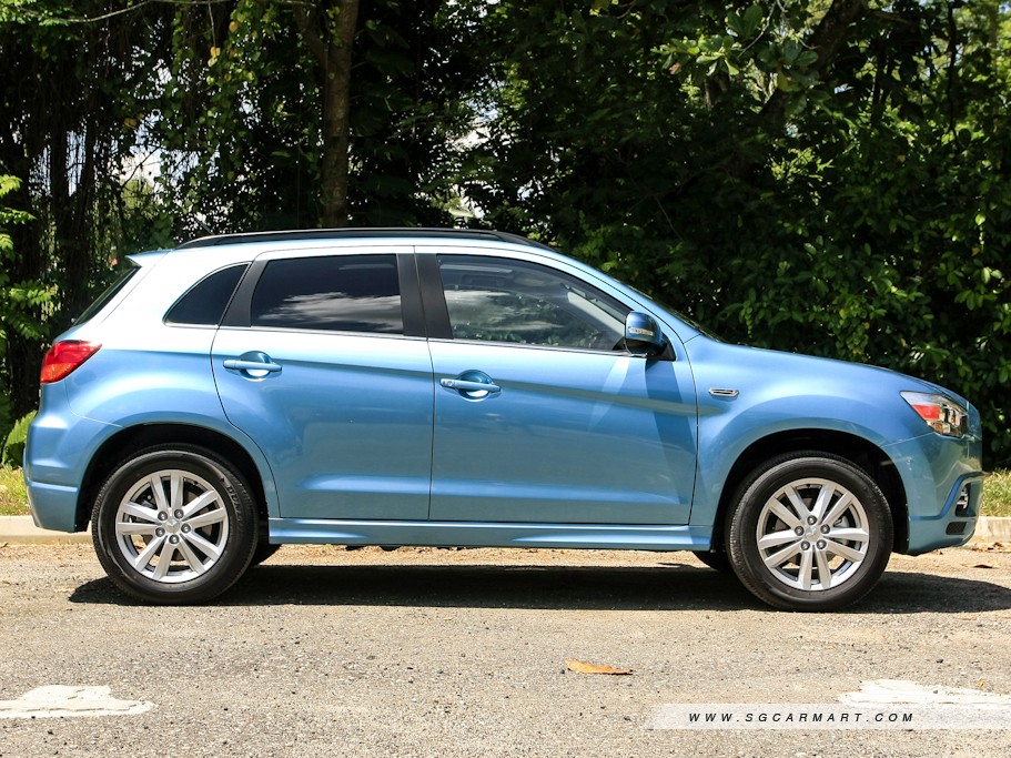https://i.i-sgcm.com/new_cars/cars/10844/10844_g4
