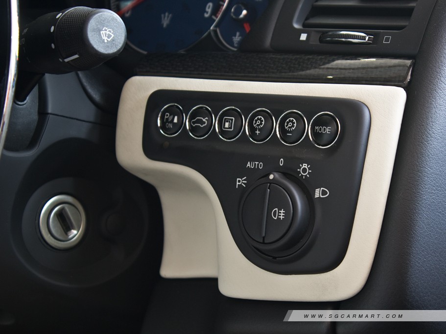 https://i.i-sgcm.com/new_cars/cars/10856/10856_g85