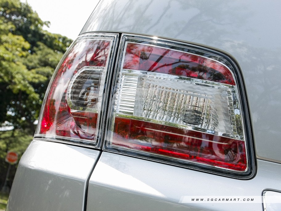 https://i.i-sgcm.com/new_cars/cars/10859/10859_g5