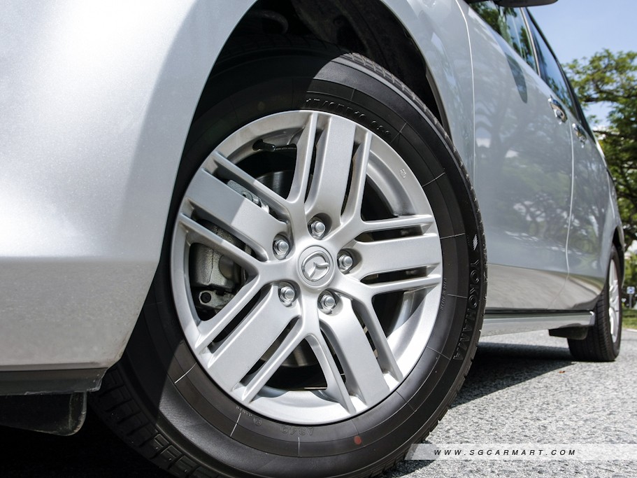 https://i.i-sgcm.com/new_cars/cars/10859/10859_g6