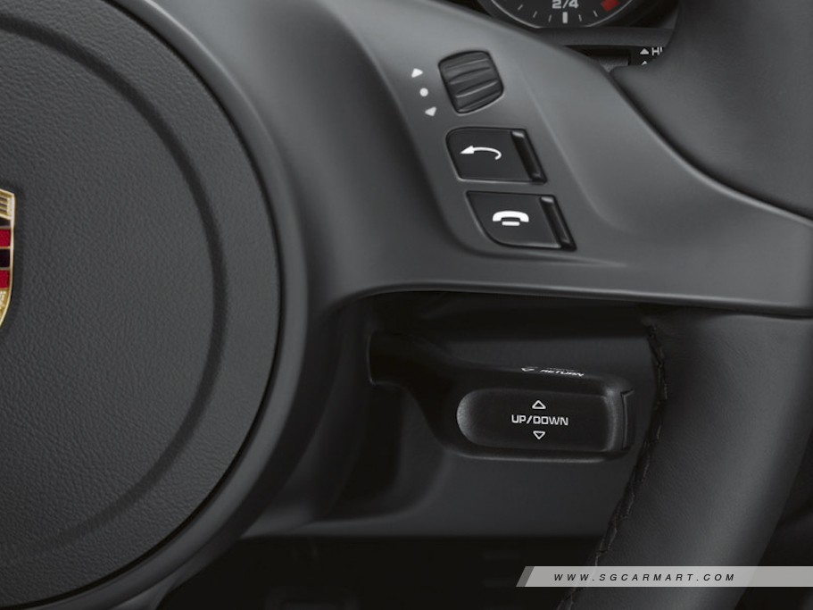 https://i.i-sgcm.com/new_cars/cars/10876/10876_g11