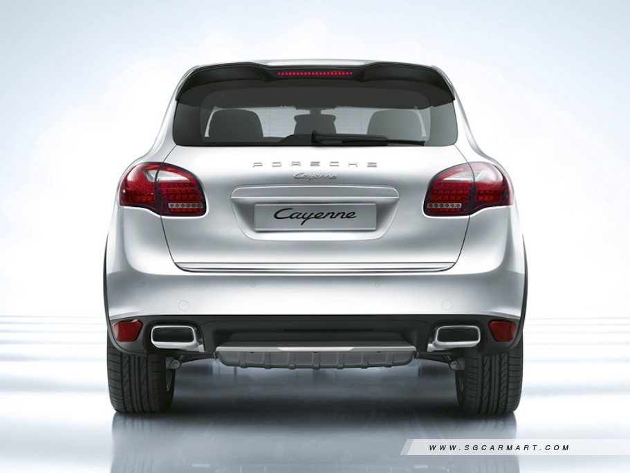 https://i.i-sgcm.com/new_cars/cars/10876/10876_g5
