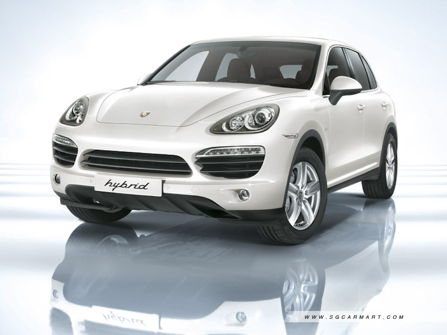 https://i.i-sgcm.com/new_cars/cars/10877/10877_g1