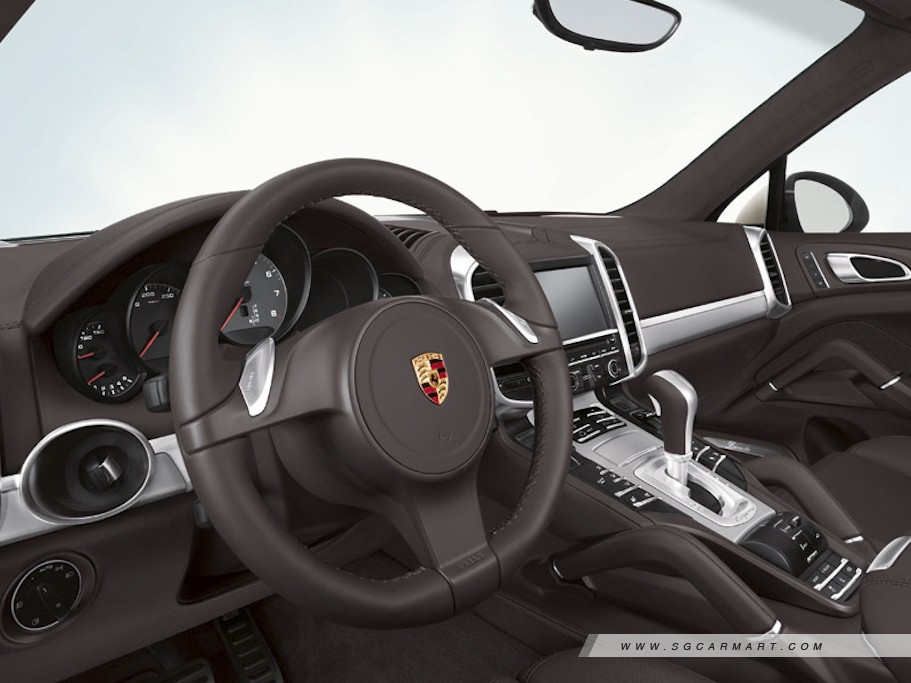 https://i.i-sgcm.com/new_cars/cars/10877/10877_g7