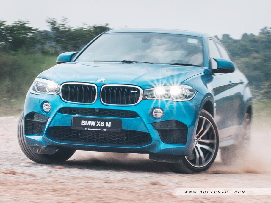 https://i.i-sgcm.com/new_cars/cars/10891/10891_g15