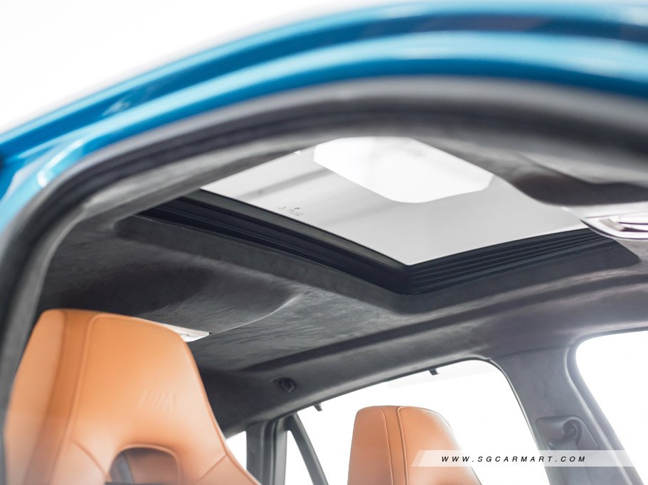 https://i.i-sgcm.com/new_cars/cars/10891/10891_g36