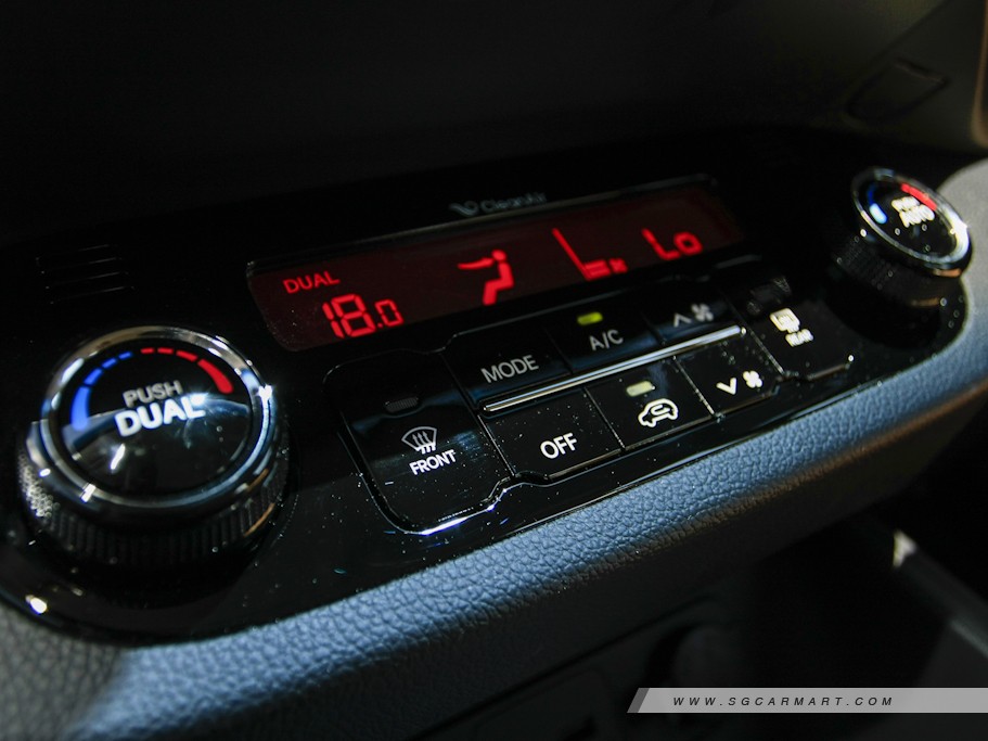 https://i.i-sgcm.com/new_cars/cars/10895/10895_g19