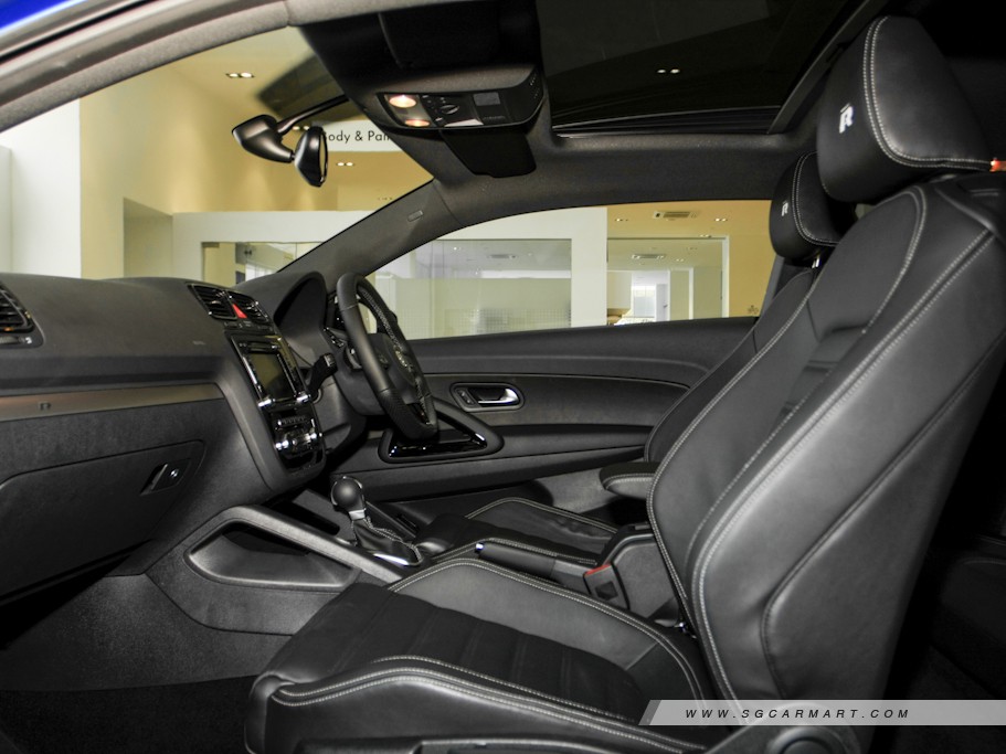 https://i.i-sgcm.com/new_cars/cars/10904/10904_g12