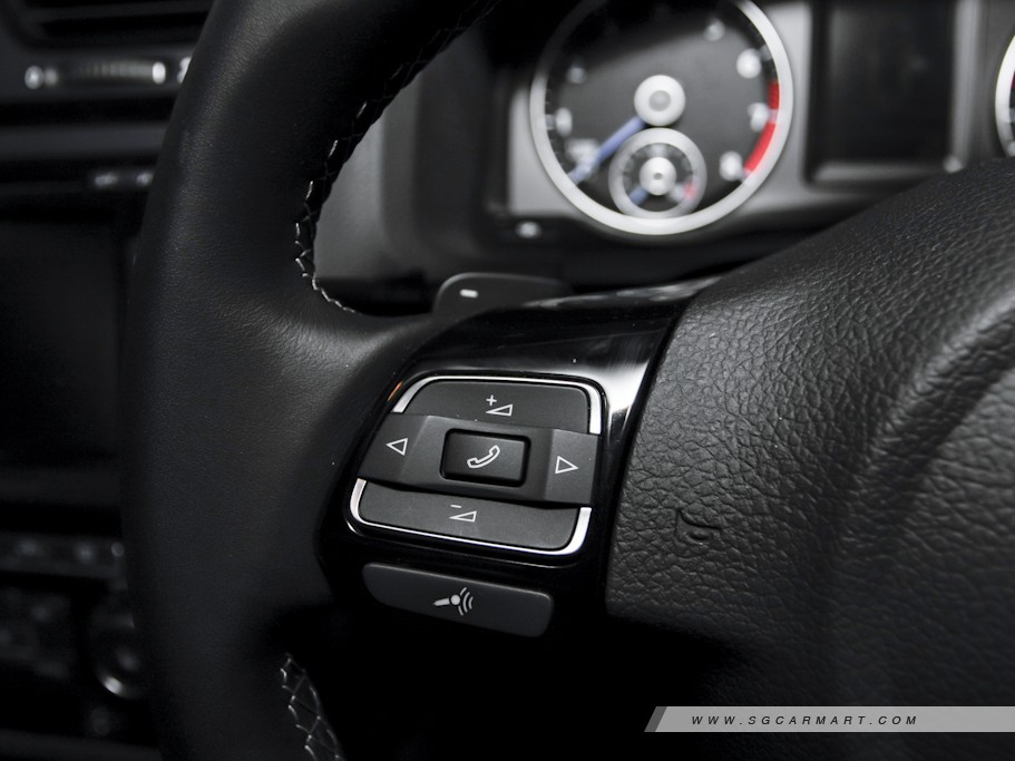 https://i.i-sgcm.com/new_cars/cars/10904/10904_g16