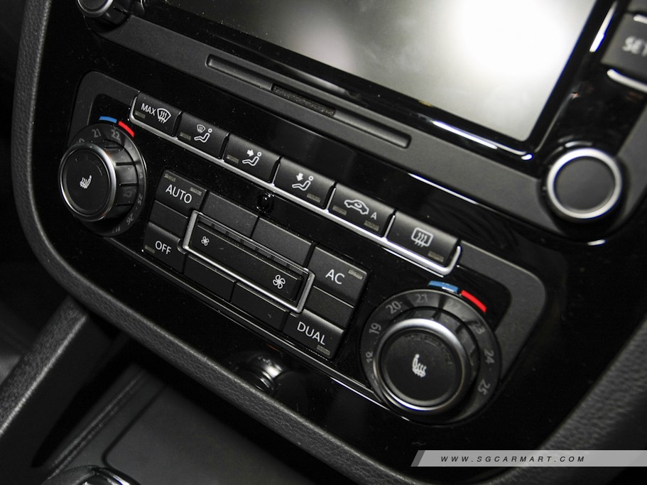 https://i.i-sgcm.com/new_cars/cars/10904/10904_g18