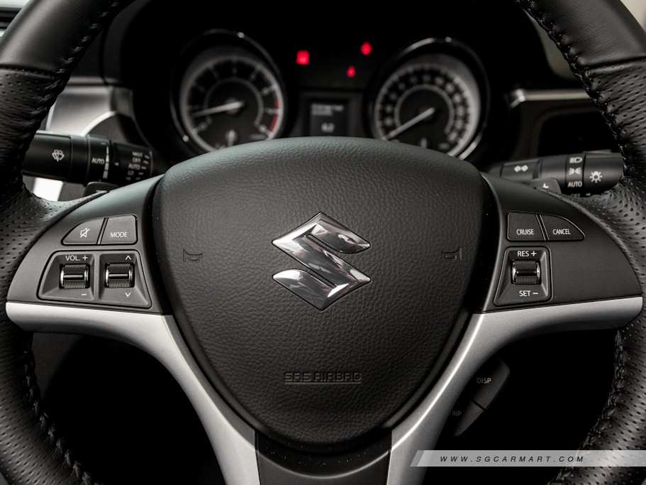 https://i.i-sgcm.com/new_cars/cars/10908/10908_g44