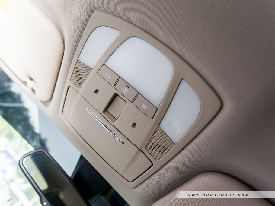 https://i.i-sgcm.com/new_cars/cars/10908/10908_g55