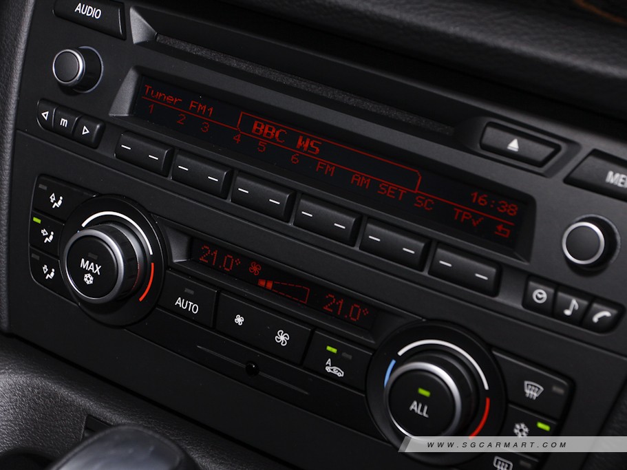 https://i.i-sgcm.com/new_cars/cars/10915/10915_g15