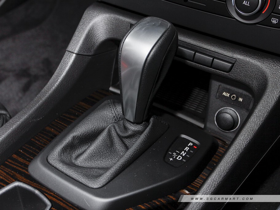 https://i.i-sgcm.com/new_cars/cars/10915/10915_g17