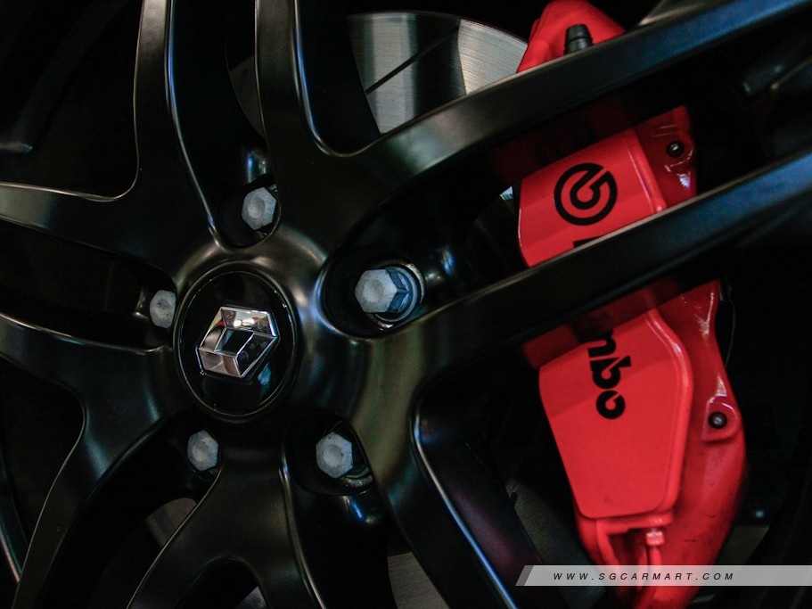 https://i.i-sgcm.com/new_cars/cars/10918/10918_g45