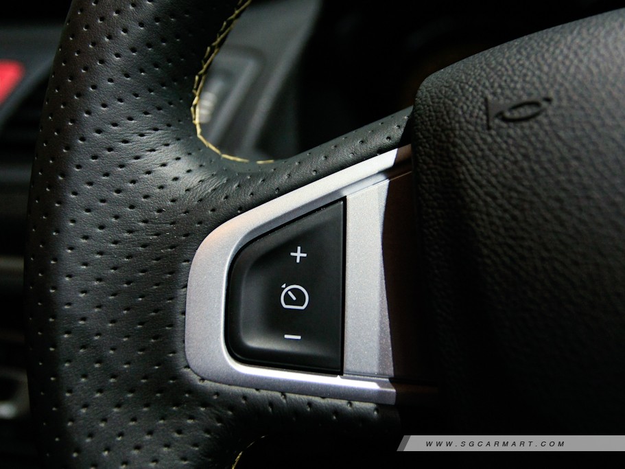 https://i.i-sgcm.com/new_cars/cars/10918/10918_g56