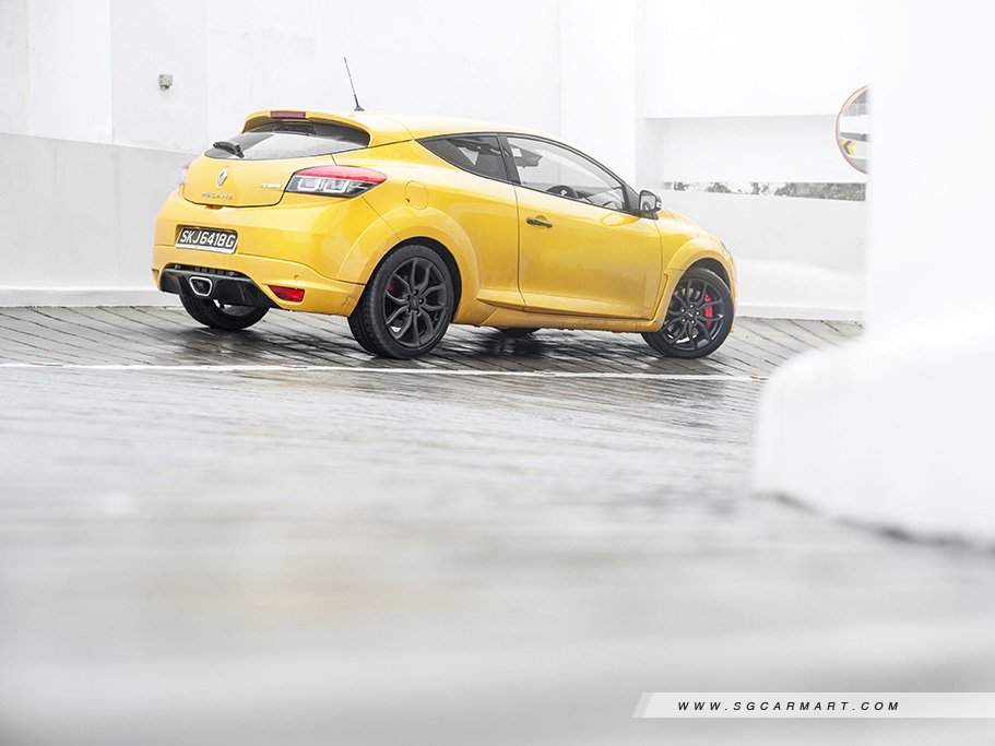 https://i.i-sgcm.com/new_cars/cars/10918/10918_g75